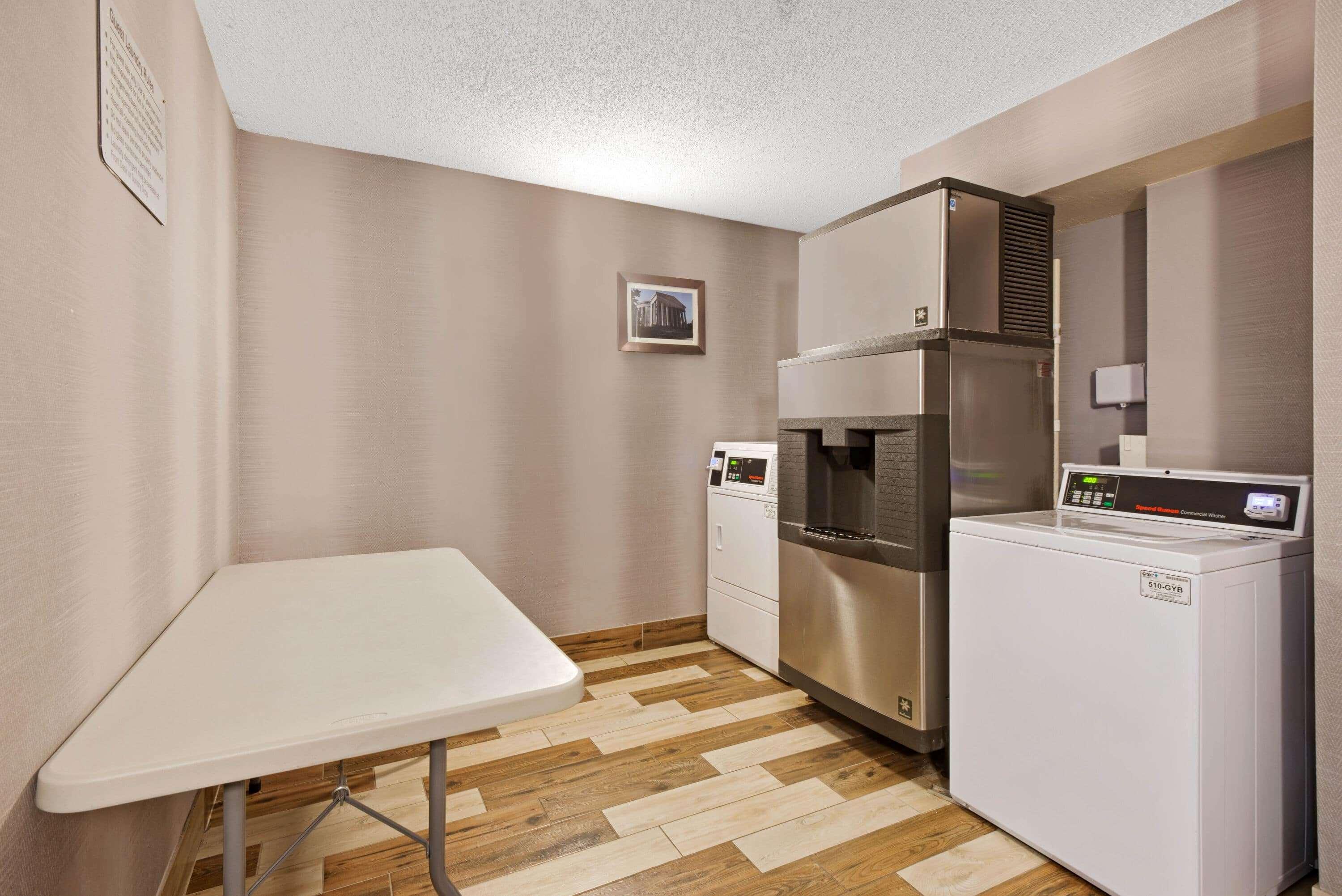 La Quinta Inn & Suites By Wyndham Dc Metro Capital Beltway Capitol Heights Luaran gambar