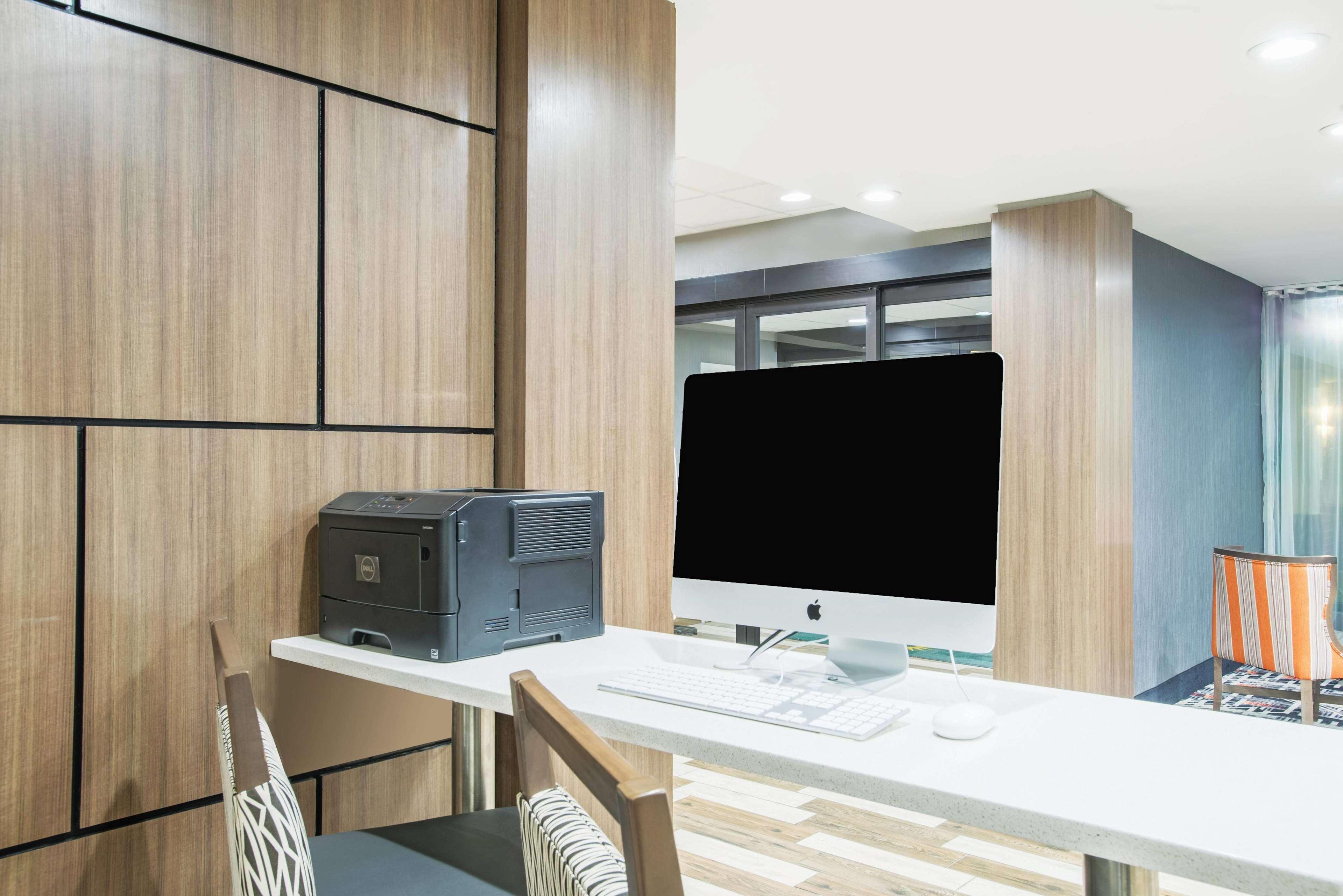 La Quinta Inn & Suites By Wyndham Dc Metro Capital Beltway Capitol Heights Luaran gambar